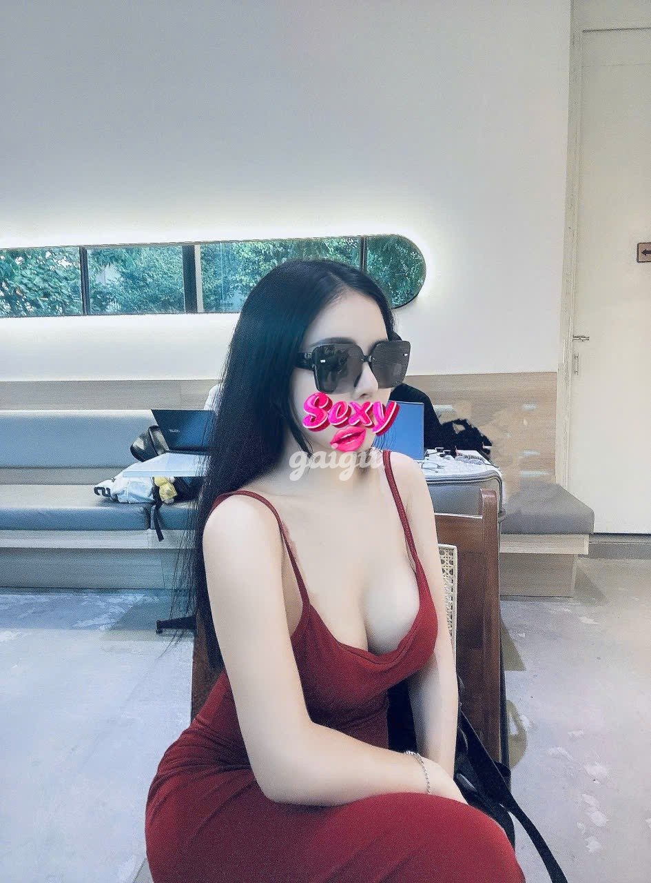 PÉ NA Vô Cùng Đáng Yêu_Boddy Sexy Rất Đáng Check