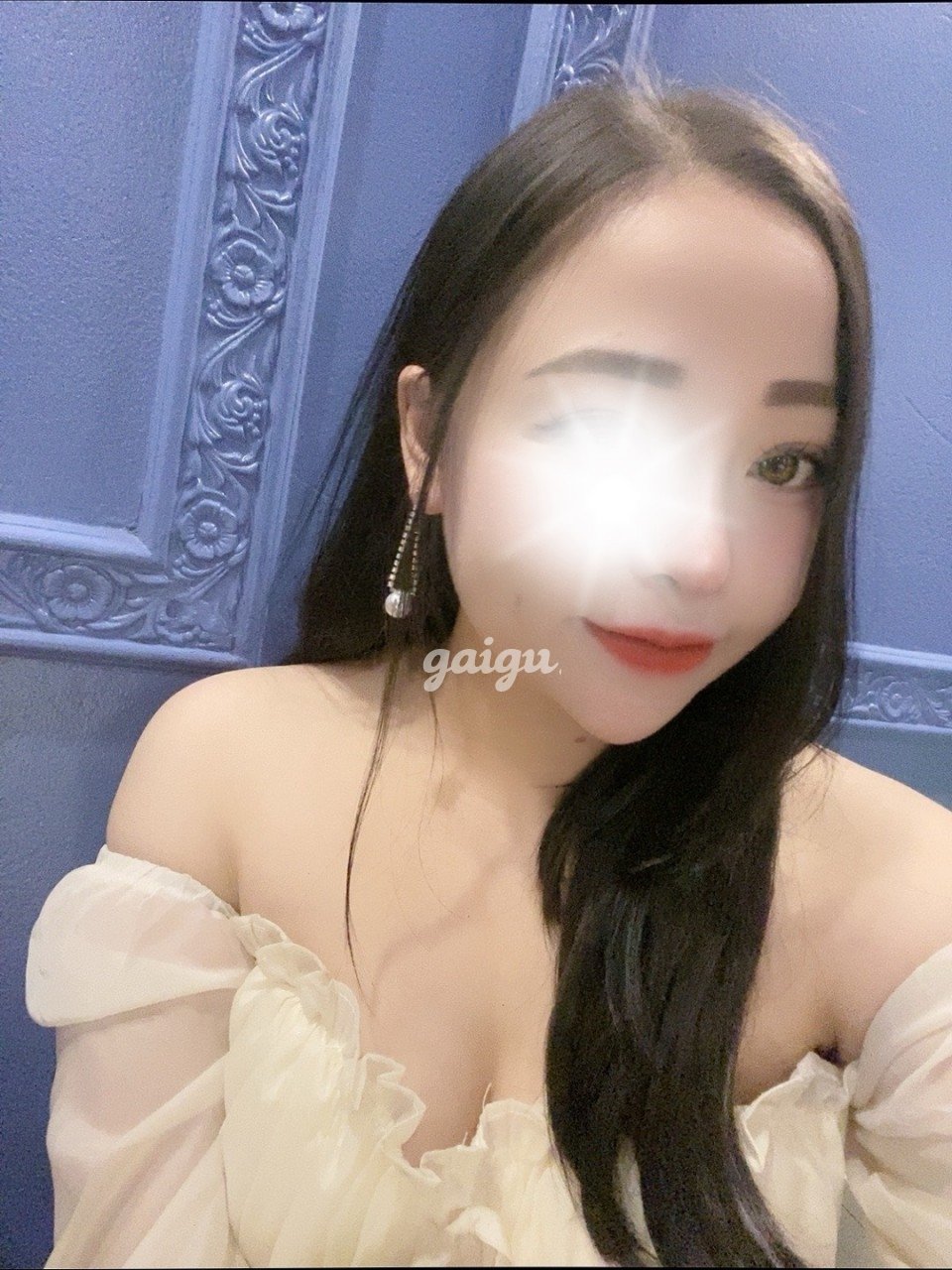 SAM SAM – VÚ TO – MÔNG CONG NGỌT NƯỚC- SIÊU XINH CHIỀU KHÁCH